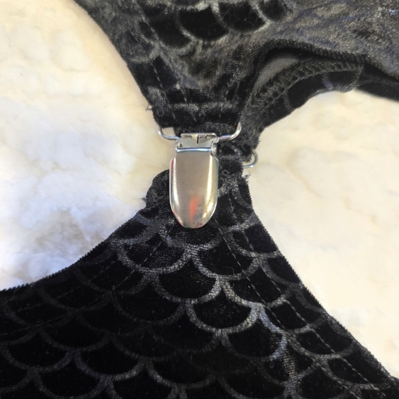 Killstar Black Velvet Garter Pants | Size M | Goth Alt Mermaid - Picture 5 of 6